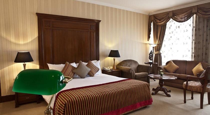 The Bristol Hotel